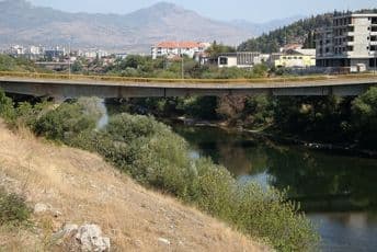 Mladić izvršio samoubistvo Mladić izvršio samoubistvo