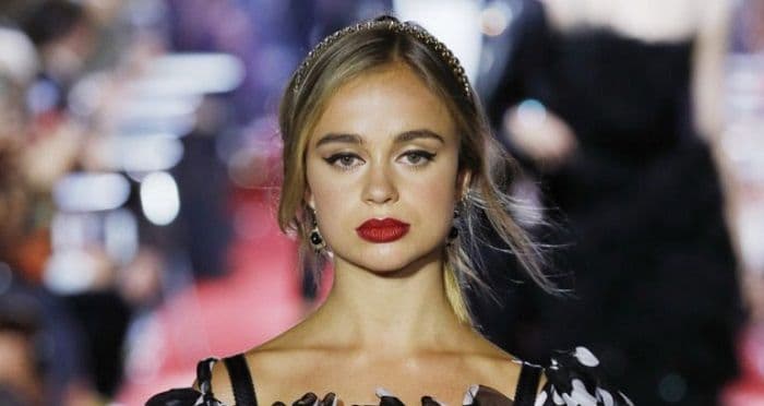 Ko je Amelija Vindzor – najljepša članica kraljevske porodice Ko je Amelija Vindzor – najljepša članica kraljevske porodice