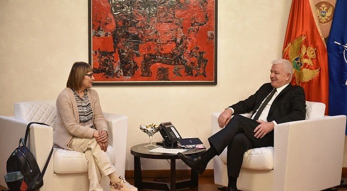 CG apsolutno podržava Inicijativu za REKOM i učiniće sve da ona zaživi u regionu CG apsolutno podržava Inicijativu za REKOM i učiniće sve da ona zaživi u regionu