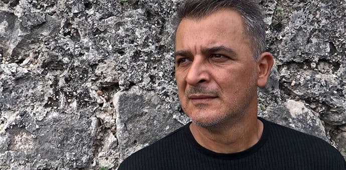 Spašavanje od odreda staraca Spašavanje od odreda staraca