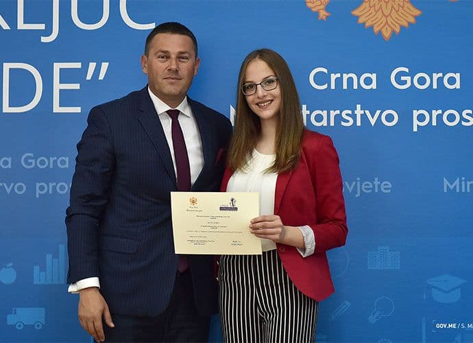 Fondom podstičemo i učenički aktivizam Fondom podstičemo i učenički aktivizam