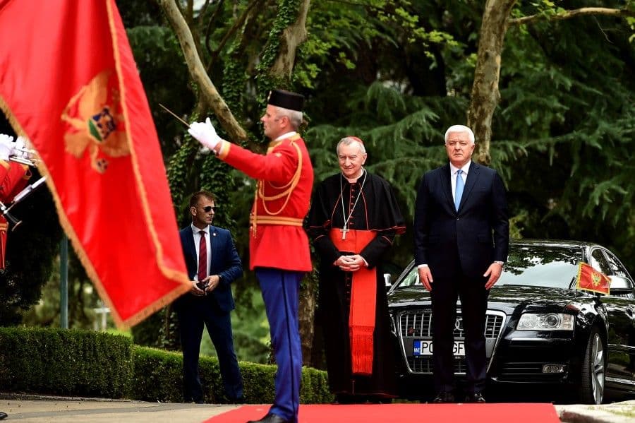 Vatikan podržava multietnički i multikonfesionalni sklad u CG i našu evropsku integraciju Vatikan podržava multietnički i multikonfesionalni sklad u CG i našu evropsku integraciju