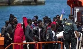 Italija zabranila ulaz u luku još jednom spasilačkom brodu Italija zabranila ulaz u luku još jednom spasilačkom brodu