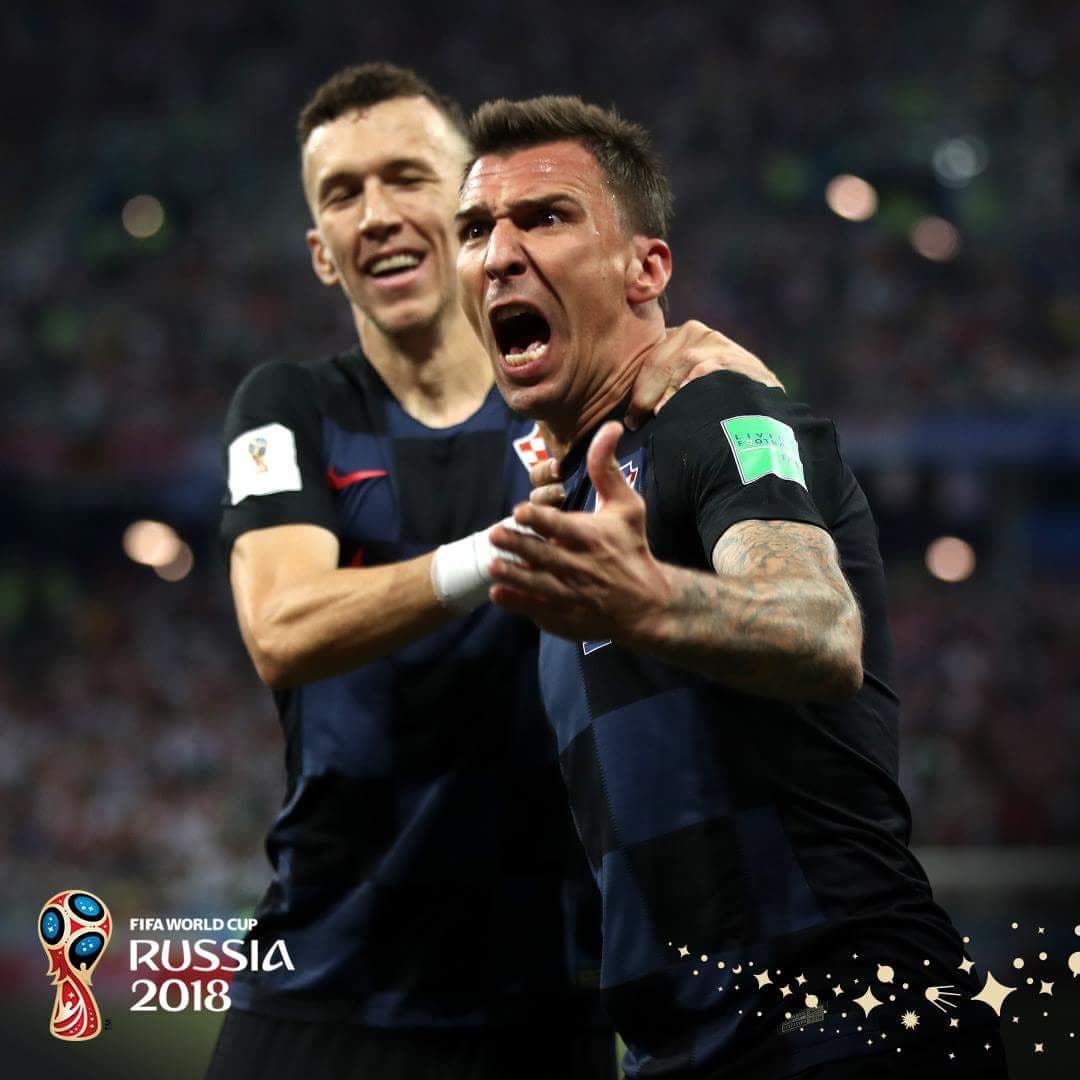 Hrvatski navijači dižu kredite da bi putovali na četvrtfinale Mundijala Hrvatski navijači dižu kredite da bi putovali na četvrtfinale Mundijala