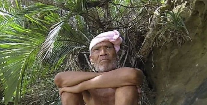 Goli pustinjak na silu izbačen sa svog ostrva u 82. godini Goli pustinjak na silu izbačen sa svog ostrva u 82. godini