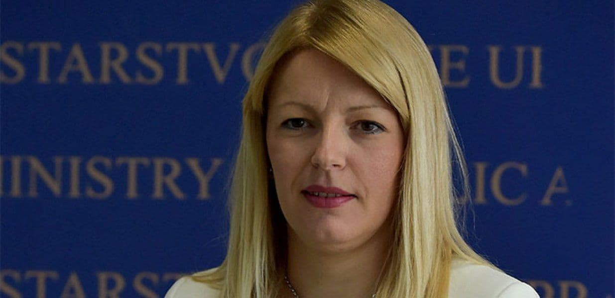 Nova pravila za činovnike u cilju bolje javne uprave Nova pravila za činovnike u cilju bolje javne uprave