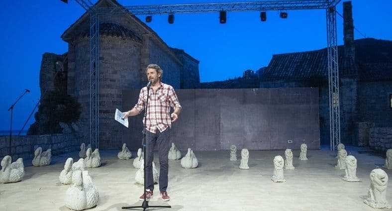 I svijet, i pozornica, i strast, i mašta I svijet, i pozornica, i strast, i mašta