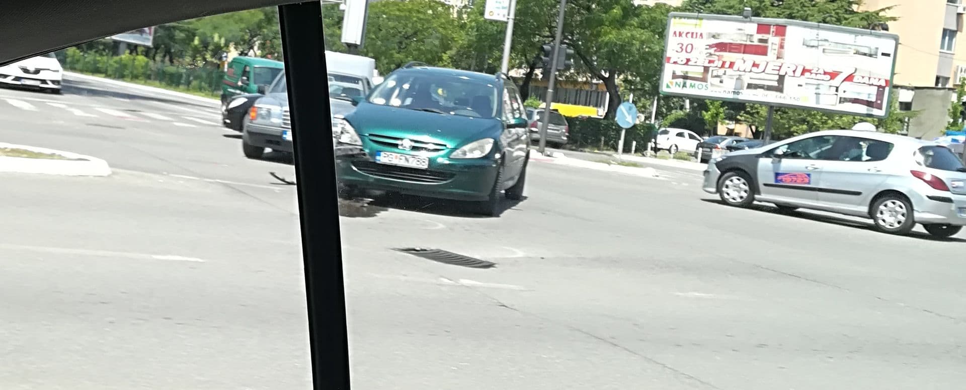 Udes kod "Mantre" Udes kod "Mantre"