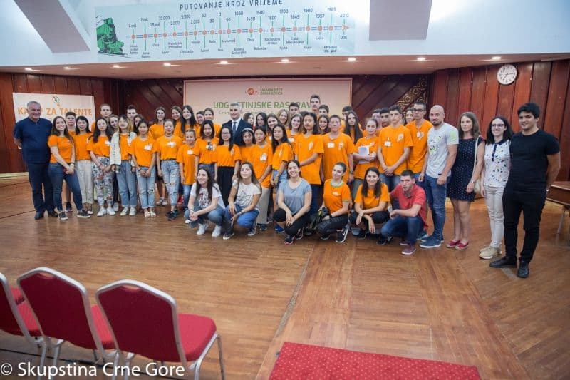 Brajović na kampu za talente UDG: Do pravih izbora se dolazi obrazovanjem Brajović na kampu za talente UDG: Do pravih izbora se dolazi obrazovanjem