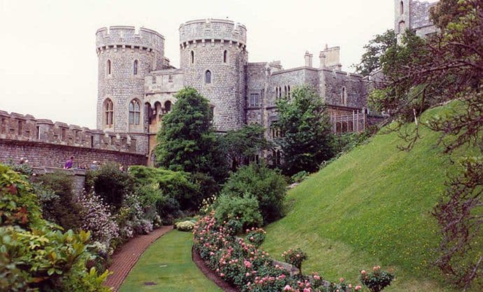 Engleski dvor duguje Đenovi punih 247 godina Engleski dvor duguje Đenovi punih 247 godina