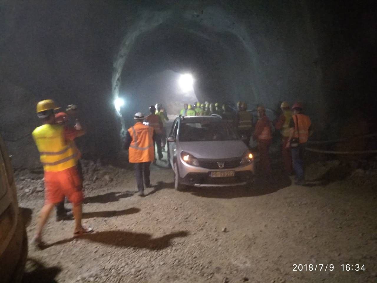 U toku završni radovi u tunelima na auto-putu U toku završni radovi u tunelima na auto-putu