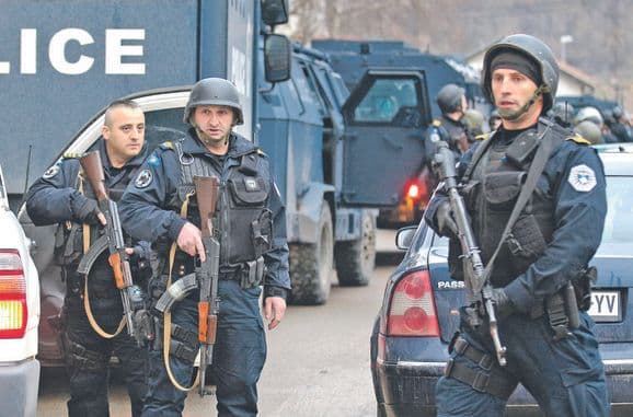 Kosovska policija uhapsila petoro Srba Kosovska policija uhapsila petoro Srba