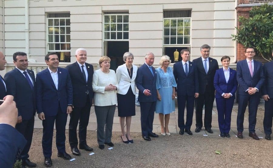 Marković na prijemu kod princa Čarlsa Marković na prijemu kod princa Čarlsa