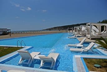 KARISMA: PLAŽA ZA SVE ULCINJANE 