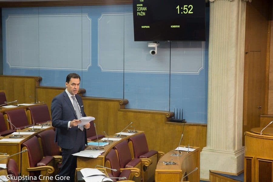 Niko se ne plaši vaših prijetnji Niko se ne plaši vaših prijetnji