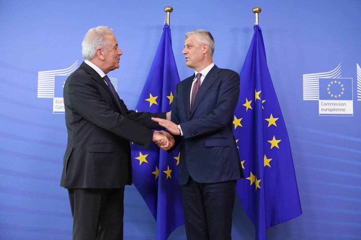 Crnogorska Vlada čestitala Kosovu viznu liberalizaciju Crnogorska Vlada čestitala Kosovu viznu liberalizaciju