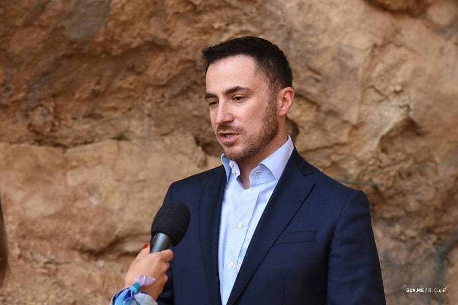 Bogdanović: Crna Gora slavi časne događaje, a Podgorička skupština nije jedan od njih Bogdanović: Crna Gora slavi časne događaje, a Podgorička skupština nije jedan od njih