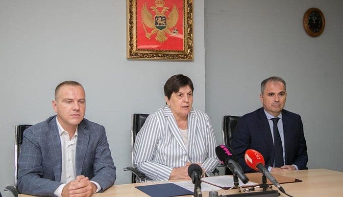 EPCG donirala opremu za KCCG vrijednu 20 hiljada eura EPCG donirala opremu za KCCG vrijednu 20 hiljada eura