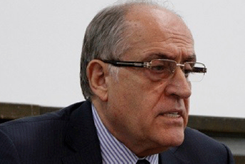 Roćen se odrekao članstva u Glavnom odboru DPS-a u korist mladih Roćen se odrekao članstva u Glavnom odboru DPS-a u korist mladih