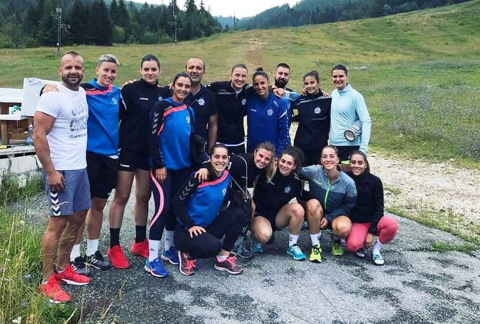 Jedanaest kontrolnih mečeva za rukometašice Jedanaest kontrolnih mečeva za rukometašice