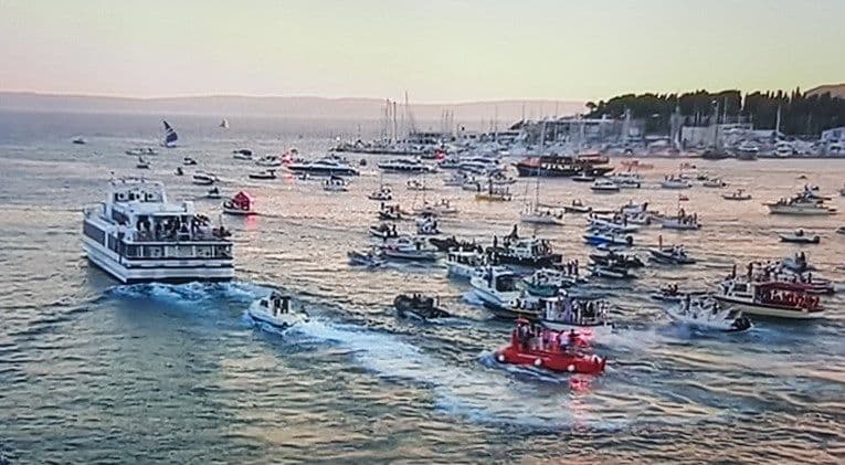 Hrvatska ispratila Olivera na posljednju plovidbu Hrvatska ispratila Olivera na posljednju plovidbu