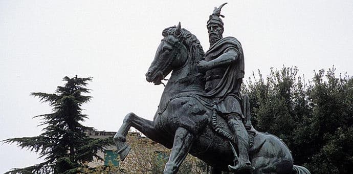 Đeljošaj: Neka spomenik Skenderbegu postave i u Beranama, Kotoru, Budvi... Đeljošaj: Neka spomenik Skenderbegu postave i u Beranama, Kotoru, Budvi...