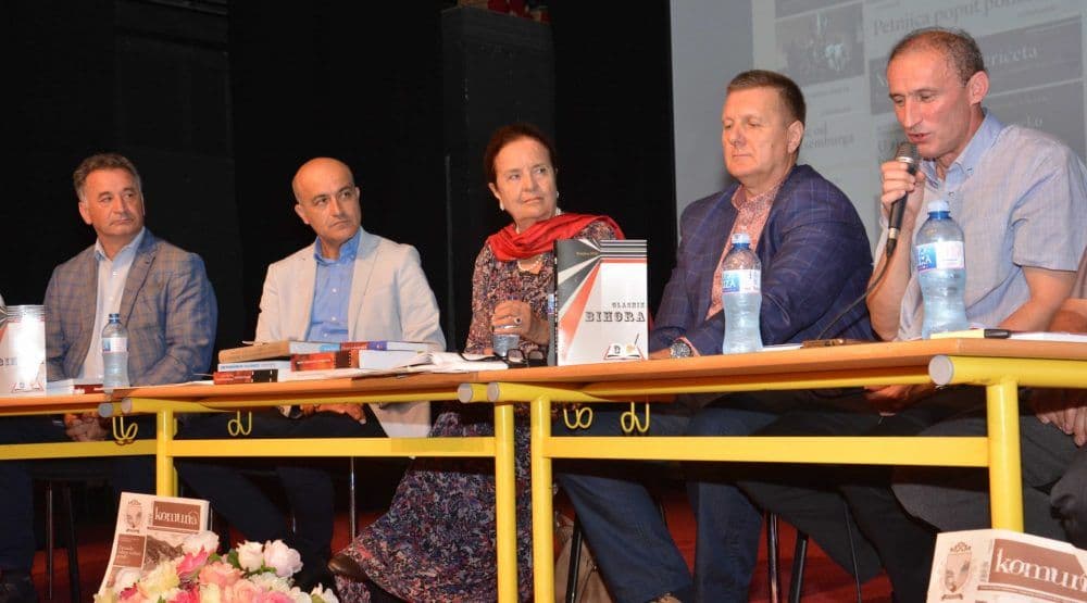 Časopis Komuna promovisan na Bihorskom kulturnom ljetu Časopis Komuna promovisan na Bihorskom kulturnom ljetu