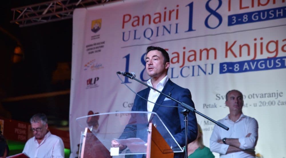 Otvoren 18. Sajam knjiga u Ulcinju Otvoren 18. Sajam knjiga u Ulcinju