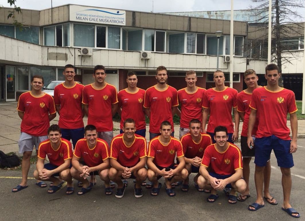 Vaterpolisti poraženi od Srbije Vaterpolisti poraženi od Srbije