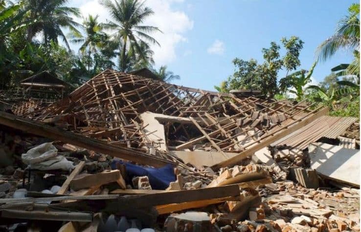 Više od 90 žrtava, naselja sravnjena sa zemljom Više od 90 žrtava, naselja sravnjena sa zemljom