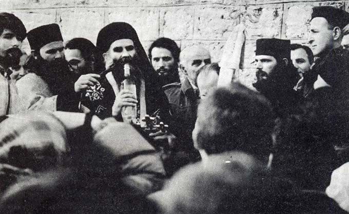 Ideologija je obmana, a veoma često i opasna laž! Ideologija je obmana, a veoma često i opasna laž!