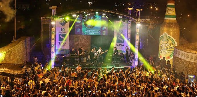 Pobratimstvo lica na Bedem festu Pobratimstvo lica na Bedem festu