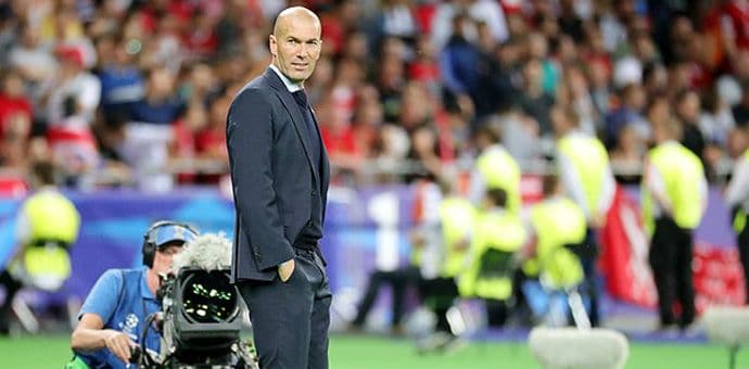 Zidan pod pritiskom smjene, Murinjo mjerka klupu Reala Zidan pod pritiskom smjene, Murinjo mjerka klupu Reala