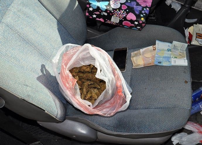 Uhapšen zbog 280 grama marihuane Uhapšen zbog 280 grama marihuane