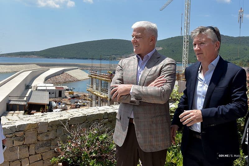 Premijer Duško Marković u petak na svečanom puštanju u rad Hotela Chedi na Luštici Premijer Duško Marković u petak na svečanom puštanju u rad Hotela Chedi na Luštici