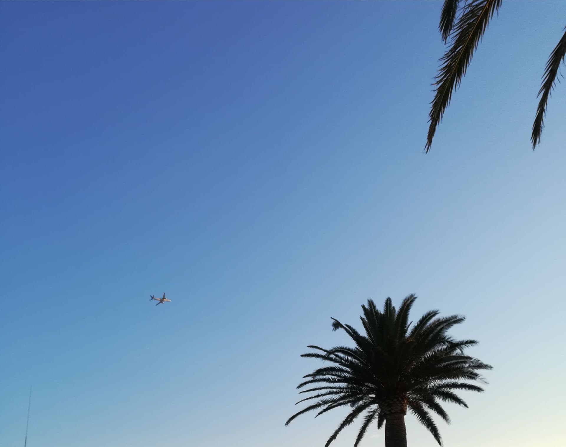 Još jedan sunčan dan, temperatura do 28 stepeni Još jedan sunčan dan, temperatura do 28 stepeni