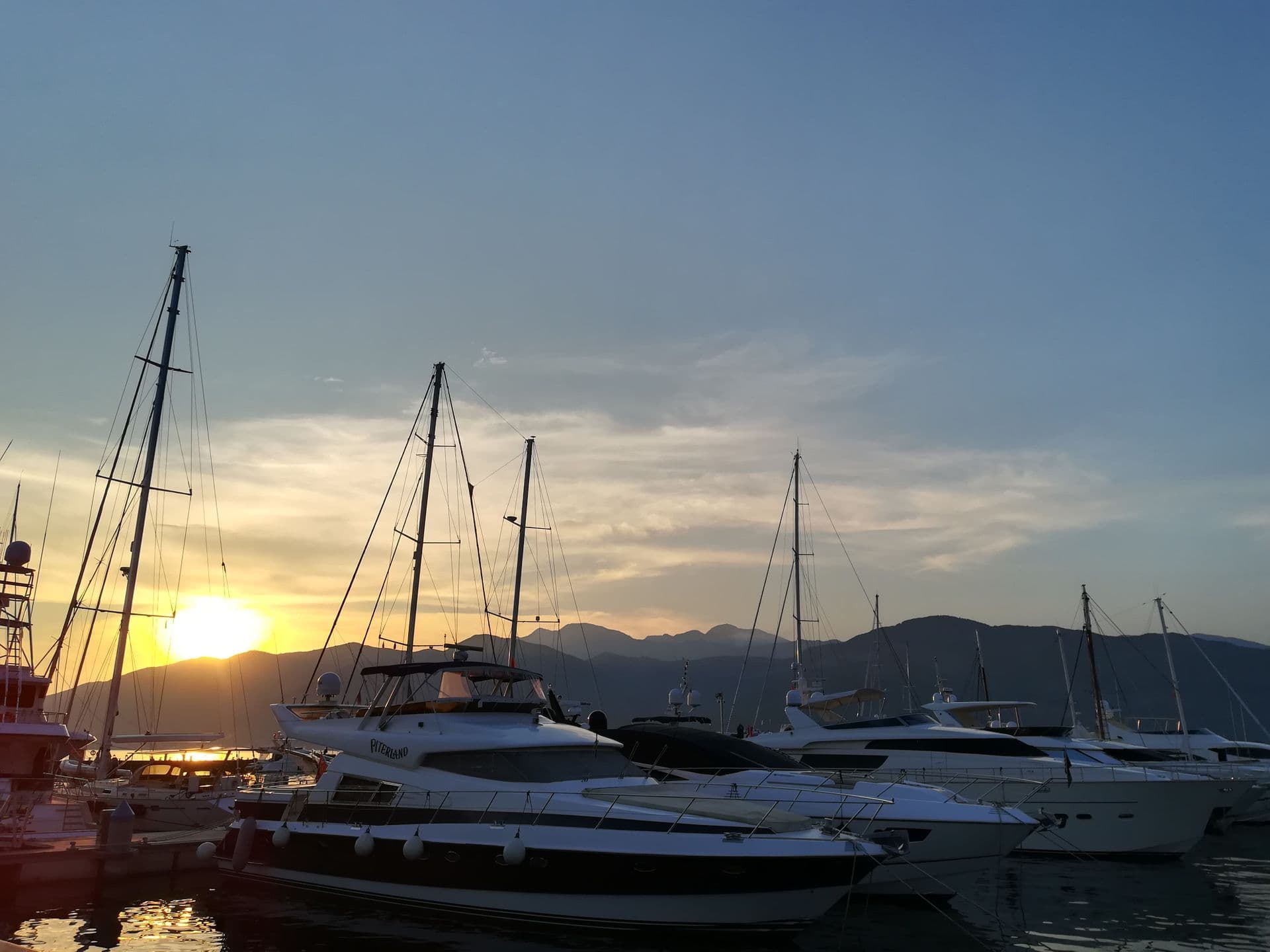 Sjutra pretežno sunčano i veoma toplo Sjutra pretežno sunčano i veoma toplo