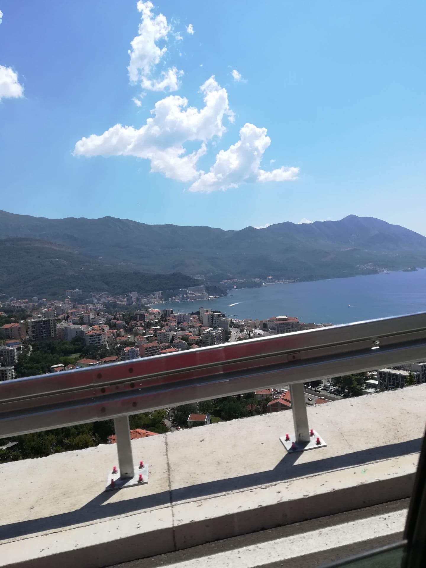 Dobri uslovi za vožnju Dobri uslovi za vožnju