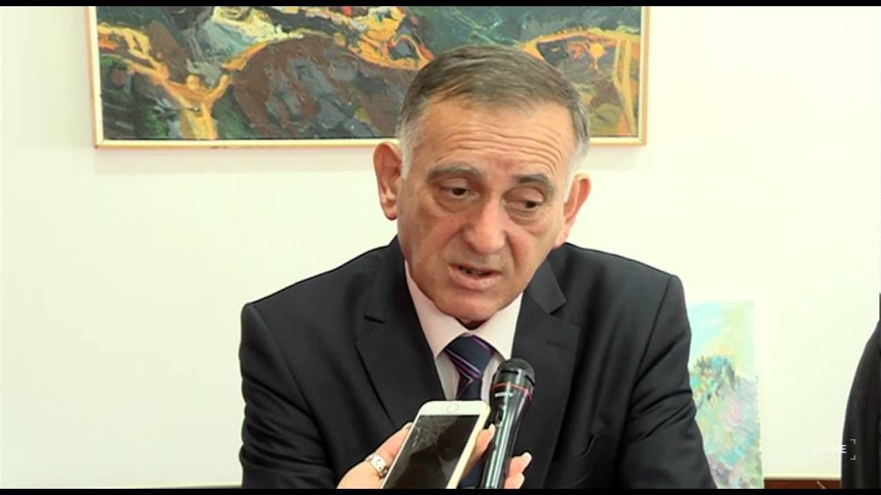 Razvoj Šavnika na bazi valorizacije prirodnih resursa, turizma i vodenog potencijala Razvoj Šavnika na bazi valorizacije prirodnih resursa, turizma i vodenog potencijala