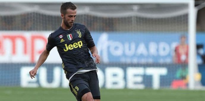 Pjanić obnovio ugovor sa Juventusom Pjanić obnovio ugovor sa Juventusom