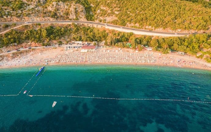 Zakazano rušenje plažnog bara na Kamenovu Zakazano rušenje plažnog bara na Kamenovu