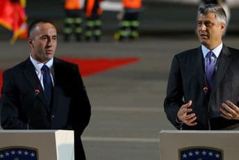 Tači, Veselji i Kurti imaju srpske pasoše Tači, Veselji i Kurti imaju srpske pasoše