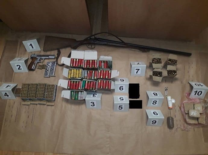Bar: Pronađeni oružje, municija i eksploziv Bar: Pronađeni oružje, municija i eksploziv