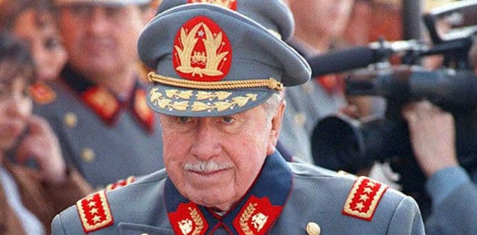 Zapljena 1,6 miliona dolara Pinočeove imovine Foto: AFP/Martin Thomas