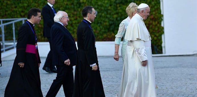 Papa u posjeti Irskoj, prvoj u 40 godina Foto: REUTERS/Dylan Martinez