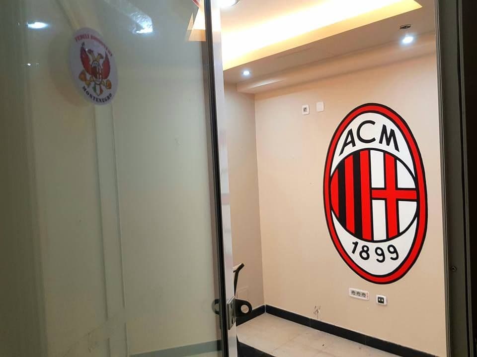 Crnogorski navijači Milana dobili dom na peti rođendan! Crnogorski navijači Milana dobili dom na peti rođendan!