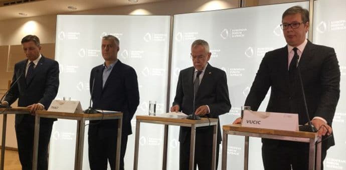 Vučić i Tači "progovorili" o granici Vučić i Tači "progovorili" o granici