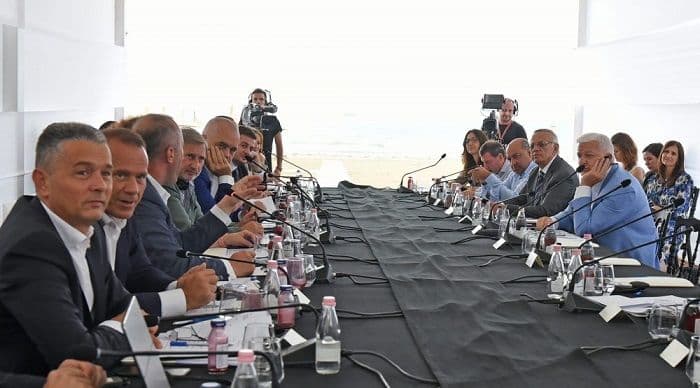 Han: Za članstvo u EU potreban i rast Han: Za članstvo u EU potreban i rast