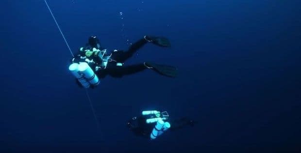 Otkriće u Jadranskom moru - U olupini broda sef s blagom? Otkriće u Jadranskom moru - U olupini broda sef s blagom?