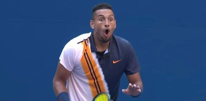 Kirjos pljunuo put sudije umjesto pozdrava Kirjos pljunuo put sudije umjesto pozdrava